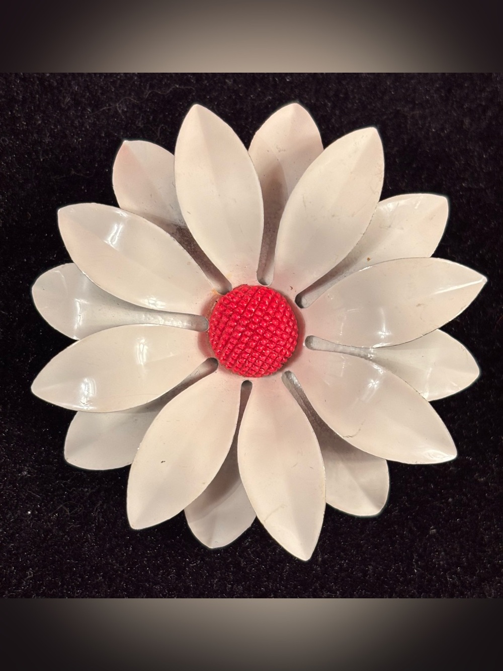 Vintage White Enamel Daisy Brooch Red Center Mod Flower Power Pin